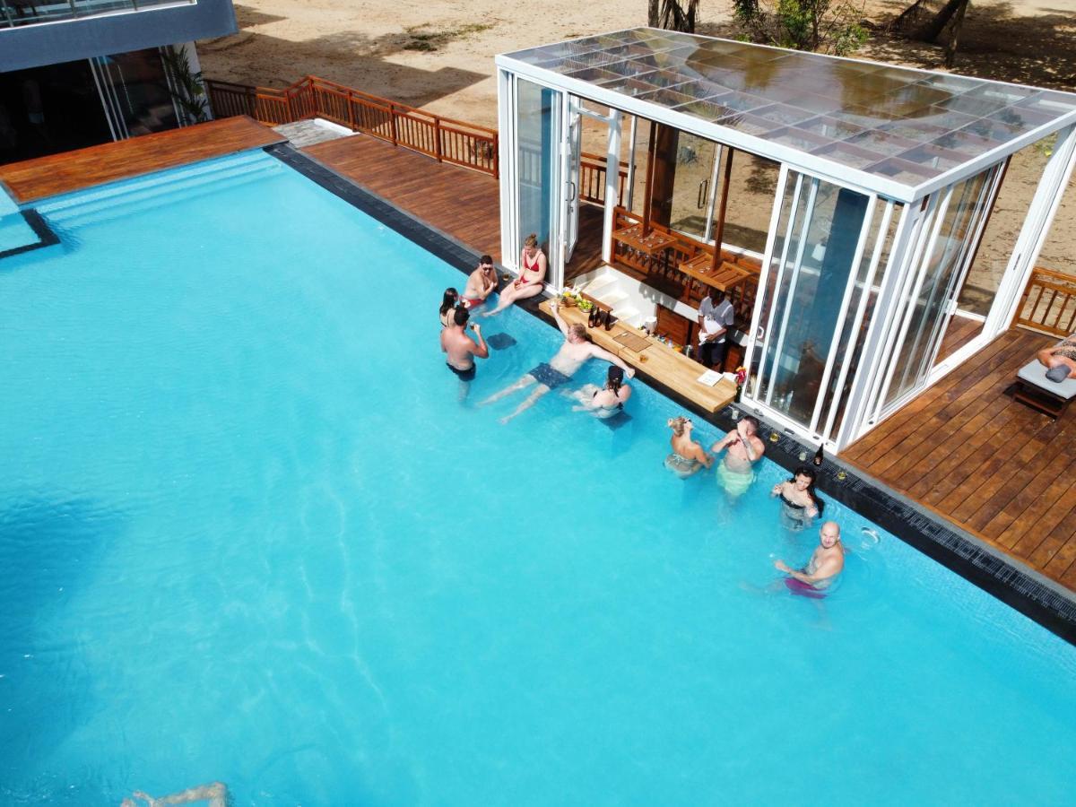 Marakolliya Beach Resort Tangalle Ngoại thất bức ảnh