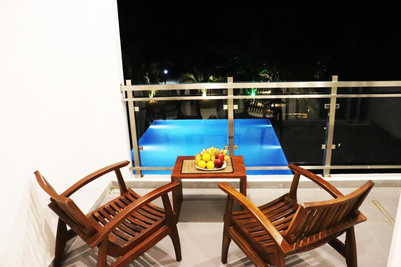 Marakolliya Beach Resort Tangalle Ngoại thất bức ảnh
