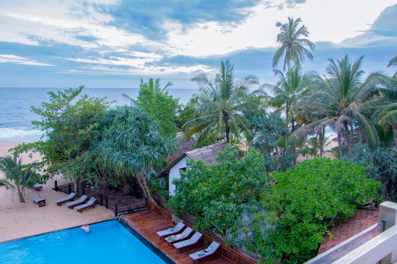 Marakolliya Beach Resort Tangalle Ngoại thất bức ảnh