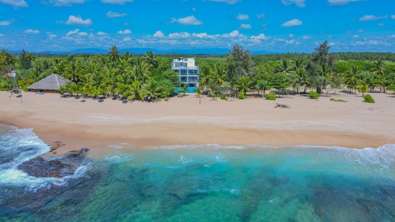 Marakolliya Beach Resort Tangalle Ngoại thất bức ảnh