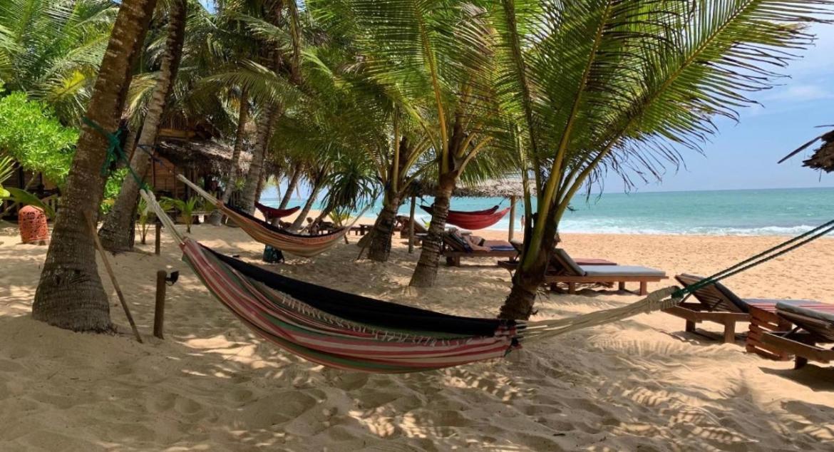 Marakolliya Beach Resort Tangalle Ngoại thất bức ảnh